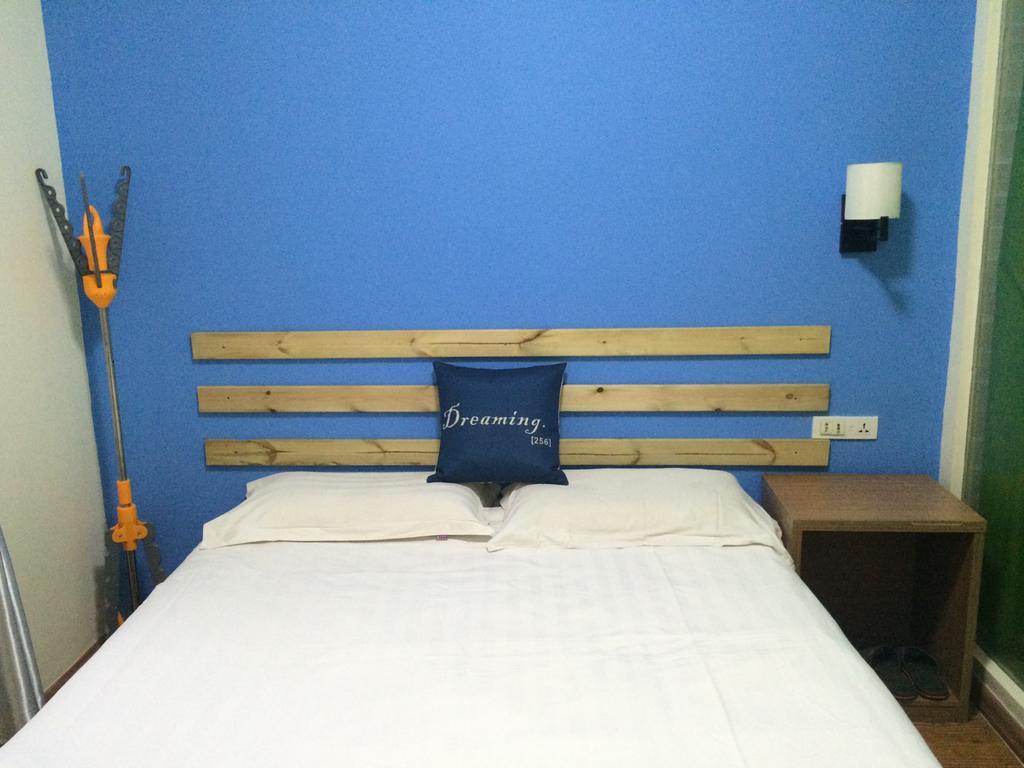 Xi'An Rainbow Youth Hotel Bagian luar foto