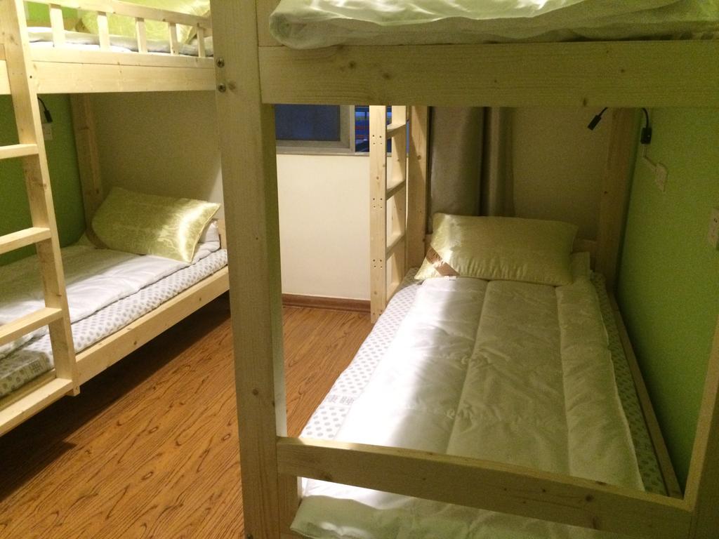 Xi'An Rainbow Youth Hotel Bagian luar foto