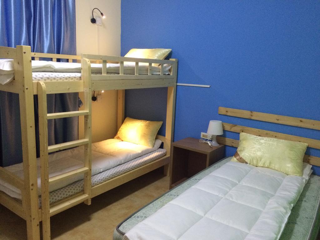 Xi'An Rainbow Youth Hotel Bagian luar foto