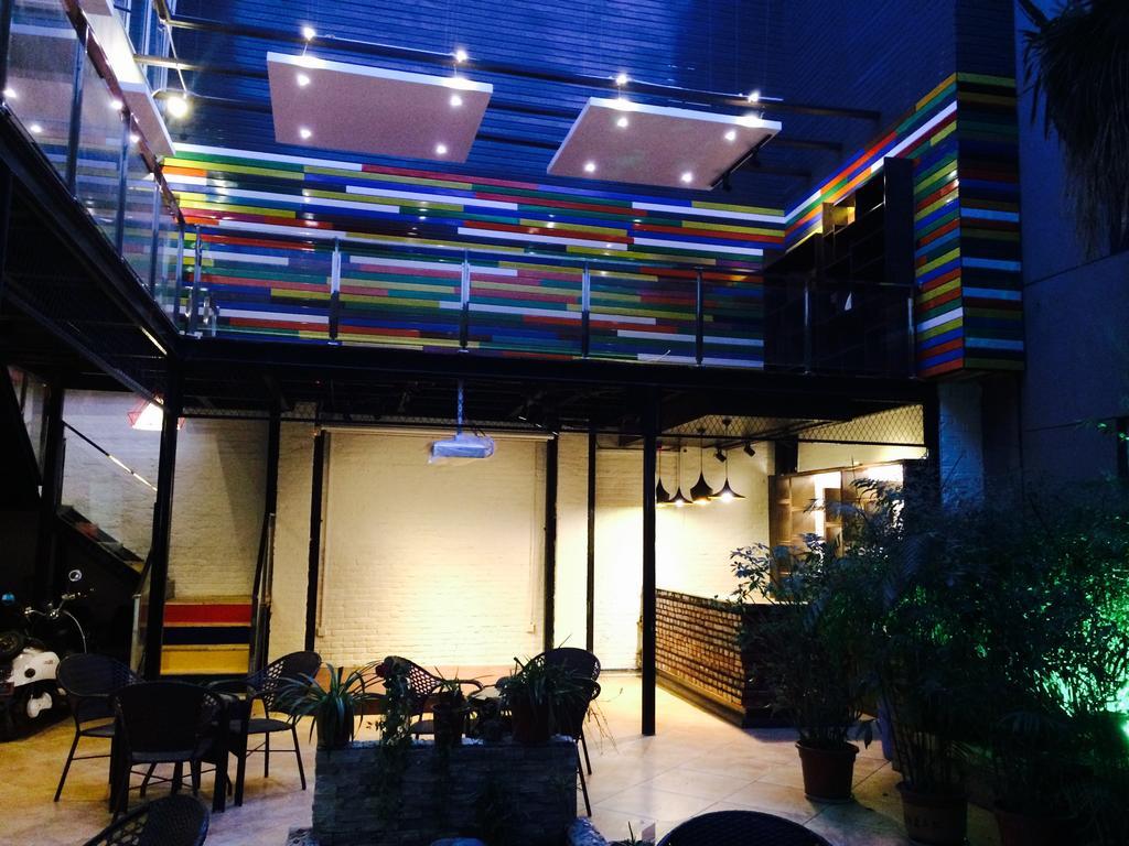 Xi'An Rainbow Youth Hotel Bagian luar foto