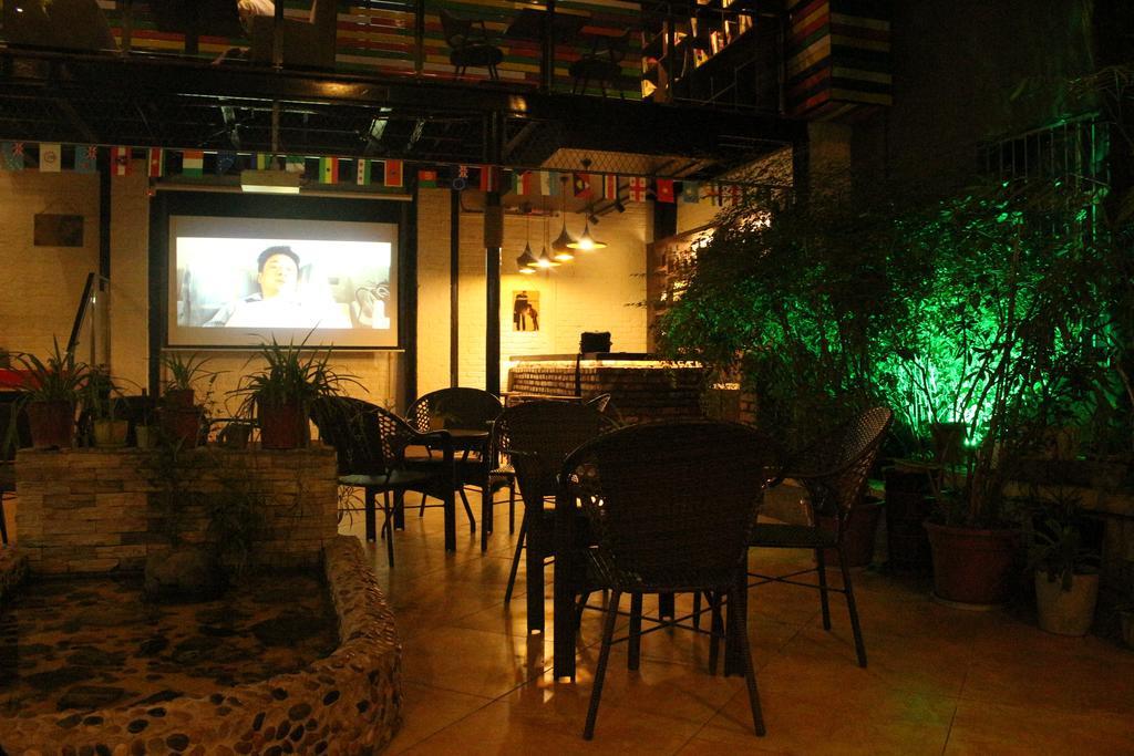 Xi'An Rainbow Youth Hotel Bagian luar foto