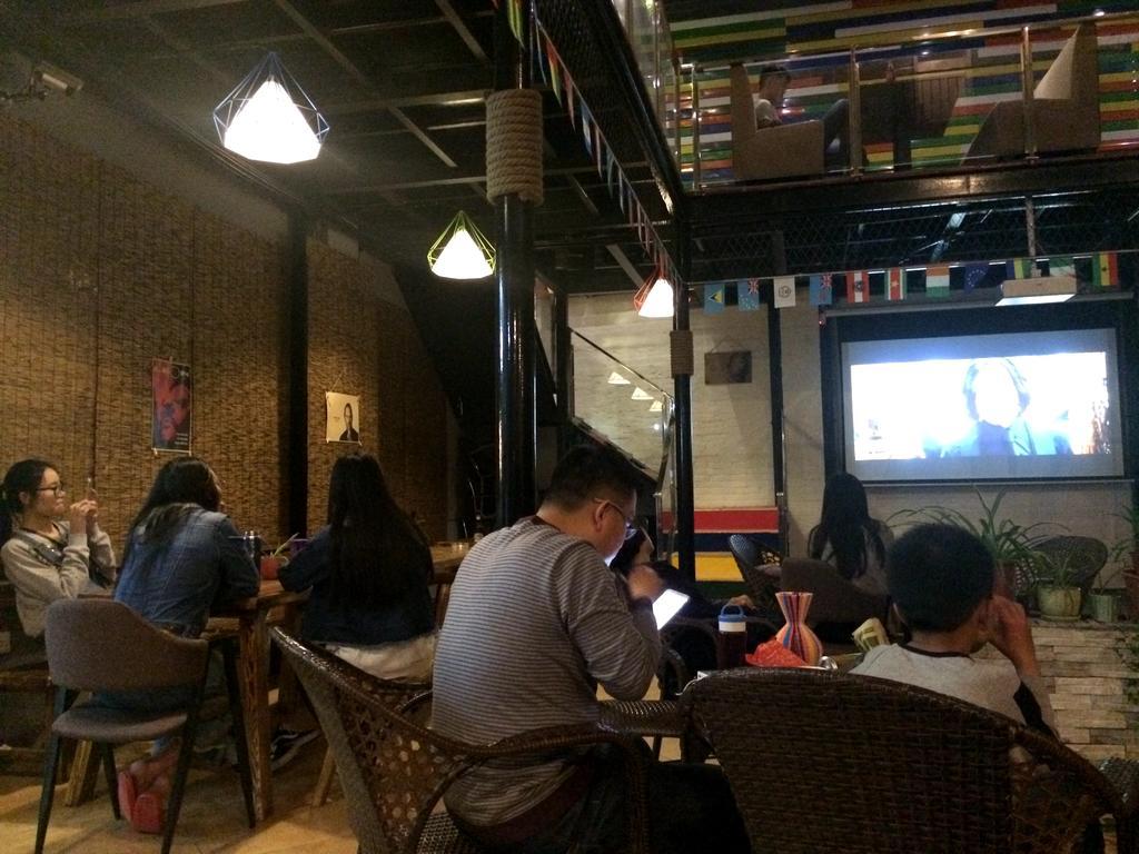Xi'An Rainbow Youth Hotel Bagian luar foto